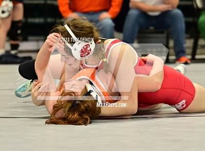 Thumbnail 1 in UIL District 9-6A Championships photogallery.