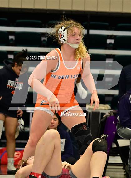 Thumbnail 2 in UIL District 9-6A Championships photogallery.
