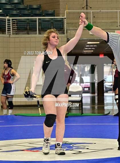 Thumbnail 3 in UIL District 9-6A Championships photogallery.