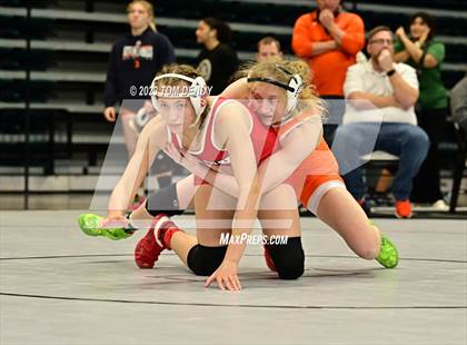 Thumbnail 2 in UIL District 9-6A Championships photogallery.