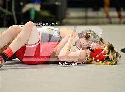 Thumbnail 2 in UIL District 9-6A Championships photogallery.