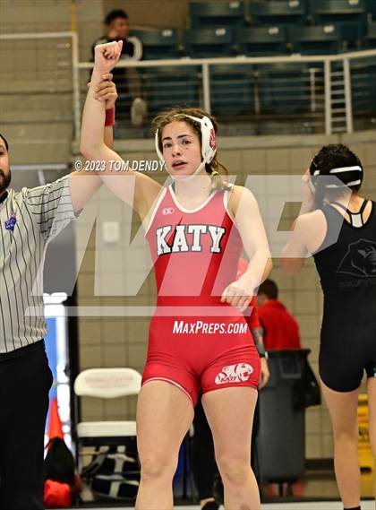 Thumbnail 1 in UIL District 9-6A Championships photogallery.