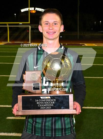 Thumbnail 2 in Yuma Catholic vs. Gilbert Christian (AIA 3A Final - Awards) photogallery.