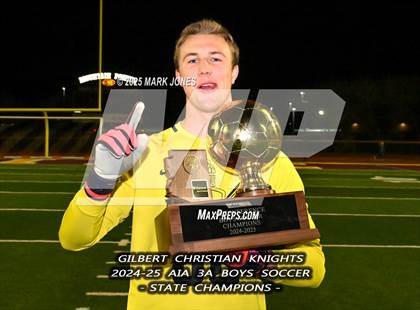 Thumbnail 1 in Yuma Catholic vs. Gilbert Christian (AIA 3A Final - Awards) photogallery.