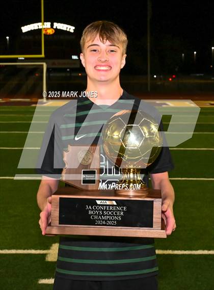 Thumbnail 3 in Yuma Catholic vs. Gilbert Christian (AIA 3A Final - Awards) photogallery.