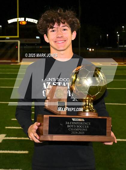 Thumbnail 1 in Yuma Catholic vs. Gilbert Christian (AIA 3A Final - Awards) photogallery.