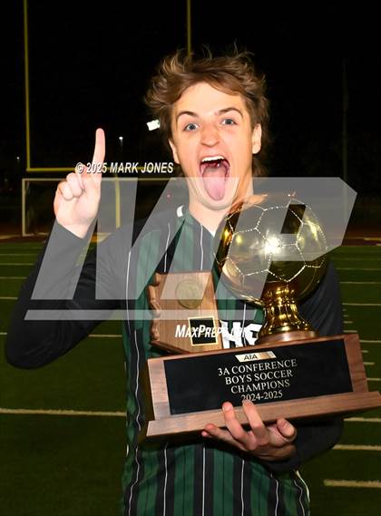 Thumbnail 1 in Yuma Catholic vs. Gilbert Christian (AIA 3A Final - Awards) photogallery.