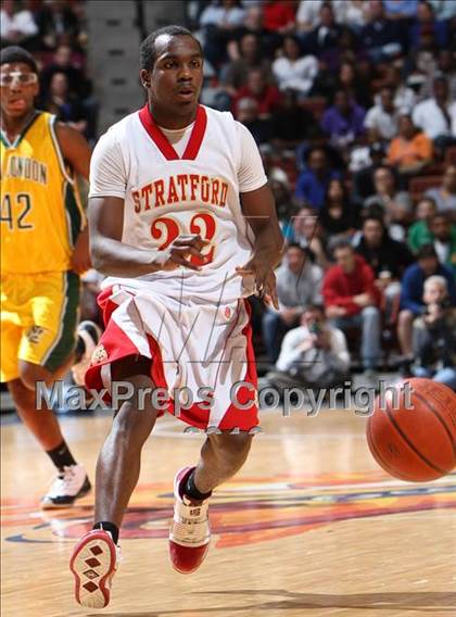 Thumbnail 1 in New London vs. Stratford (CIAC Class L Final) photogallery.