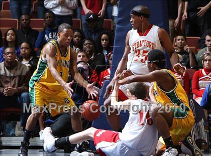Thumbnail 3 in New London vs. Stratford (CIAC Class L Final) photogallery.