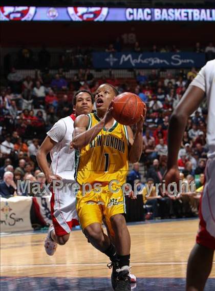 Thumbnail 1 in New London vs. Stratford (CIAC Class L Final) photogallery.