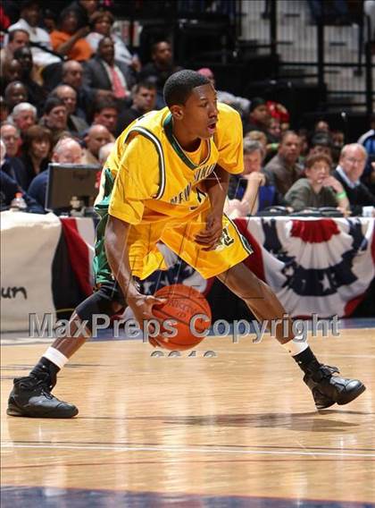 Thumbnail 1 in New London vs. Stratford (CIAC Class L Final) photogallery.