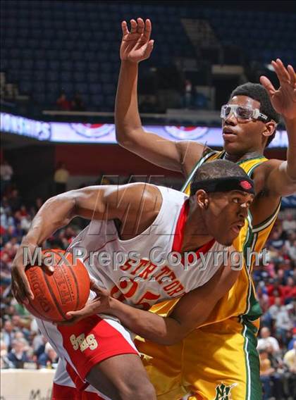 Thumbnail 3 in New London vs. Stratford (CIAC Class L Final) photogallery.