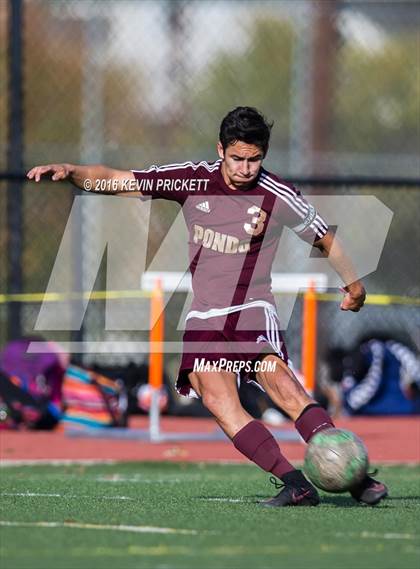 Thumbnail 3 in Denver West vs. Ponderosa (CHSAA 4A 2nd Round) photogallery.