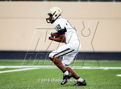 Thumbnail 3 in Dallas Jesuit @ Plano East photogallery.