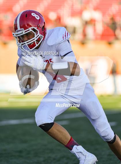Thumbnail 3 in Beaver vs. Milford (UHSAA 2A Final) photogallery.