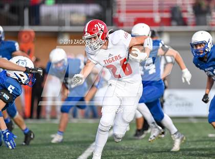 Thumbnail 2 in Beaver vs. Milford (UHSAA 2A Final) photogallery.