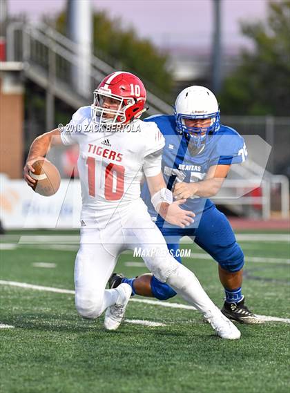 Thumbnail 3 in Beaver vs. Milford (UHSAA 2A Final) photogallery.