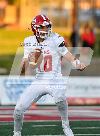 Thumbnail 1 in Beaver vs. Milford (UHSAA 2A Final) photogallery.
