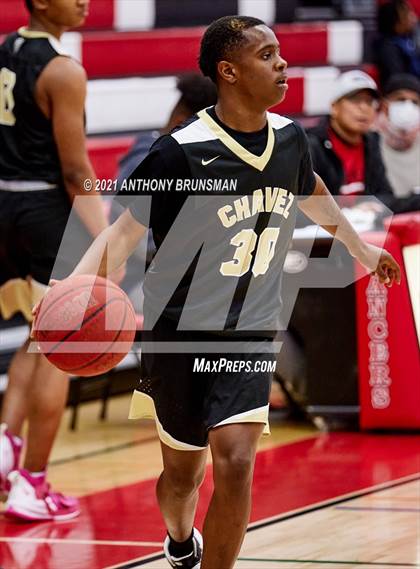 Thumbnail 3 in Chavez vs. McClatchy (Cordova Christmas Classic) photogallery.