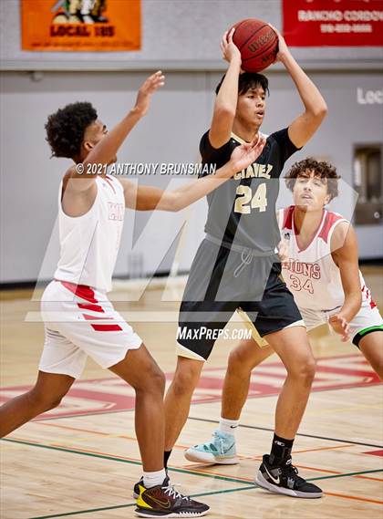 Thumbnail 1 in Chavez vs. McClatchy (Cordova Christmas Classic) photogallery.