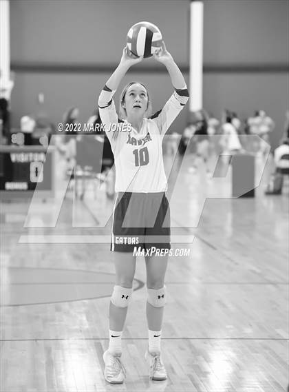 Thumbnail 2 in Xavier College Prep vs. Los Alamitos (Nike TOC Southwest) photogallery.