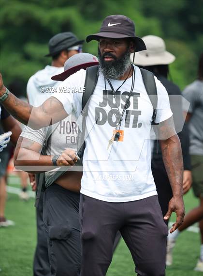 Thumbnail 2 in Horn Lake vs White Station (U of Memphis 7v7) photogallery.