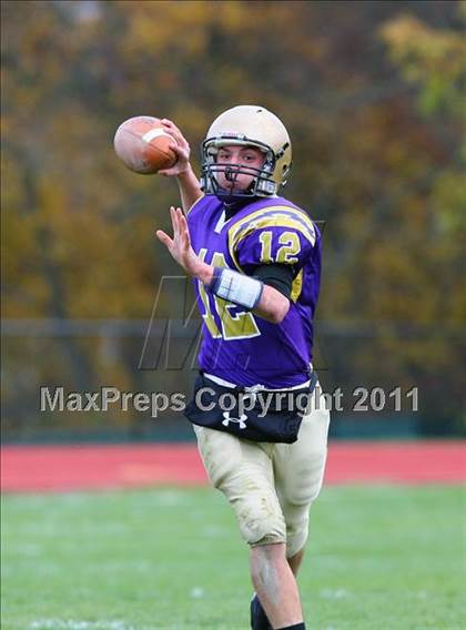 Thumbnail 3 in Amityville Memorial @ Sayville photogallery.