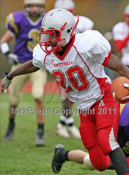 Thumbnail 3 in Amityville Memorial @ Sayville photogallery.