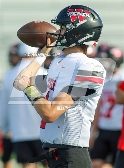 Thumbnail 1 in Weber @ Herriman (UHSAA 6A Second Round) photogallery.