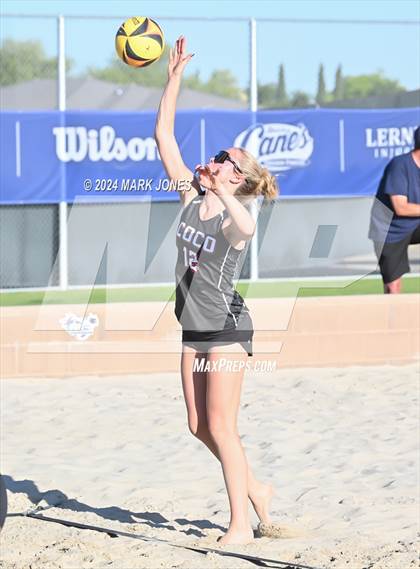 Thumbnail 1 in Coconino vs. Canyon del Oro (AIA DII Pairs Round 1 Playoff) photogallery.