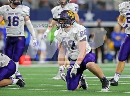 Thumbnail 3 in La Vega vs. Liberty Hill (UIL 4A Division 1 Championship) photogallery.