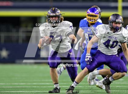 Thumbnail 2 in La Vega vs. Liberty Hill (UIL 4A Division 1 Championship) photogallery.