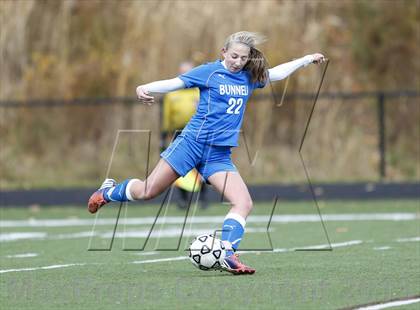 Thumbnail 1 in Immaculate vs Bunnell (CIAC Class L Quarterfinal) photogallery.
