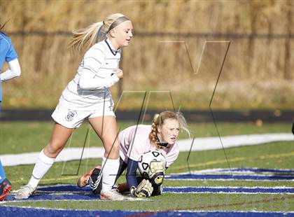 Thumbnail 1 in Immaculate vs Bunnell (CIAC Class L Quarterfinal) photogallery.