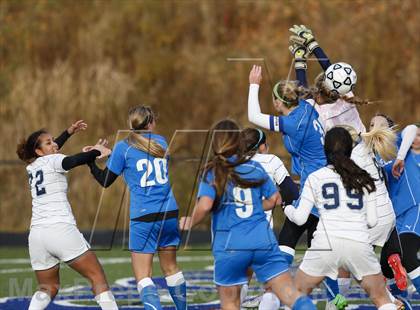 Thumbnail 1 in Immaculate vs Bunnell (CIAC Class L Quarterfinal) photogallery.