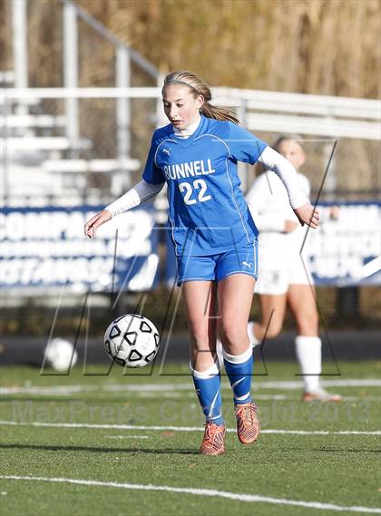 Thumbnail 3 in Immaculate vs Bunnell (CIAC Class L Quarterfinal) photogallery.