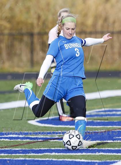 Thumbnail 1 in Immaculate vs Bunnell (CIAC Class L Quarterfinal) photogallery.