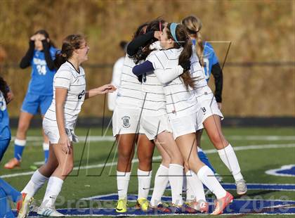 Thumbnail 2 in Immaculate vs Bunnell (CIAC Class L Quarterfinal) photogallery.
