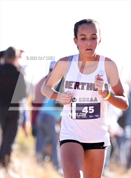 Thumbnail 1 in CHSAA Championship 3A Girls photogallery.