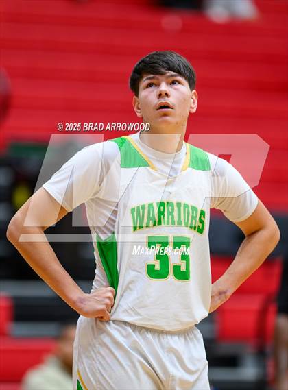 Thumbnail 2 in Community School of Davidson vs West Iredell (North Iredell Holiday Classic) photogallery.