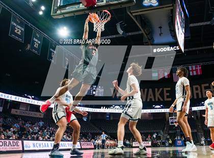 Thumbnail 1 in Southern School of Energy and Sustainability vs Swansboro (NCHSAA 3A Regional Final) photogallery.