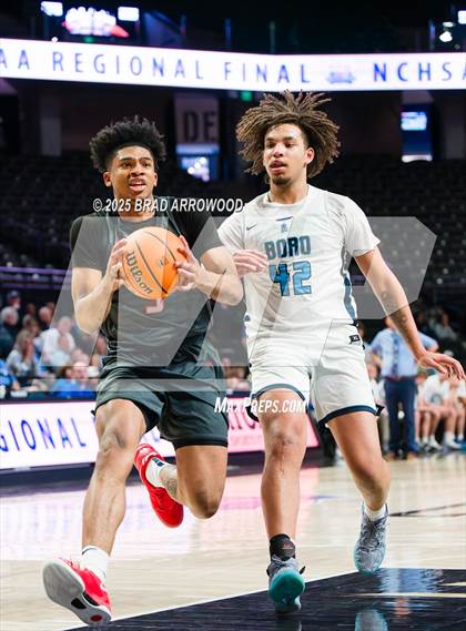 Thumbnail 1 in Southern School of Energy and Sustainability vs Swansboro (NCHSAA 3A Regional Final) photogallery.