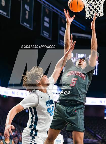 Thumbnail 2 in Southern School of Energy and Sustainability vs Swansboro (NCHSAA 3A Regional Final) photogallery.