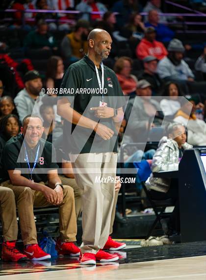 Thumbnail 2 in Southern School of Energy and Sustainability vs Swansboro (NCHSAA 3A Regional Final) photogallery.