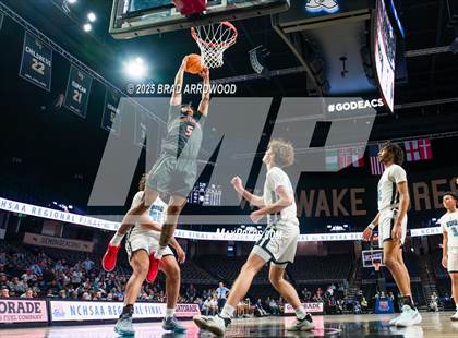 Thumbnail 3 in Southern School of Energy and Sustainability vs Swansboro (NCHSAA 3A Regional Final) photogallery.