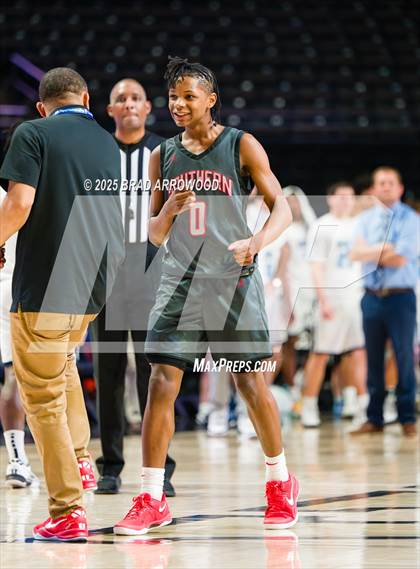 Thumbnail 3 in Southern School of Energy and Sustainability vs Swansboro (NCHSAA 3A Regional Final) photogallery.