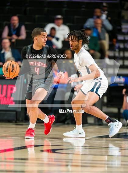 Thumbnail 3 in Southern School of Energy and Sustainability vs Swansboro (NCHSAA 3A Regional Final) photogallery.