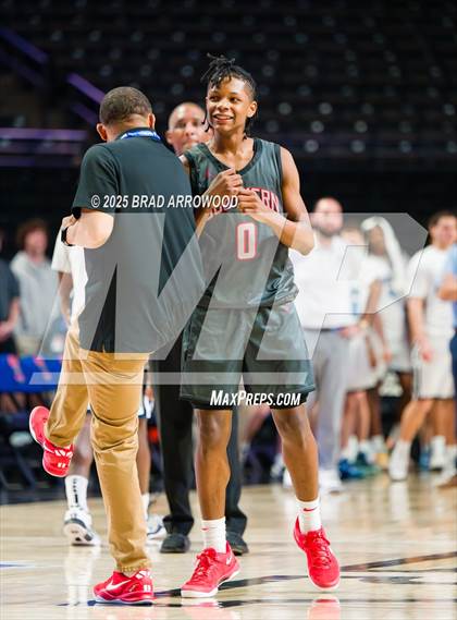 Thumbnail 1 in Southern School of Energy and Sustainability vs Swansboro (NCHSAA 3A Regional Final) photogallery.