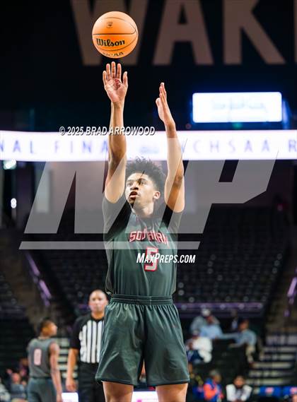 Thumbnail 2 in Southern School of Energy and Sustainability vs Swansboro (NCHSAA 3A Regional Final) photogallery.