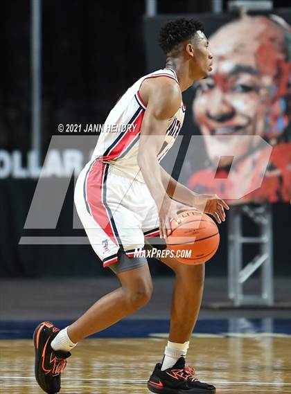 Thumbnail 3 in Oak Cliff Faith Family Academy vs. Liberty (Tarkanian Classic) photogallery.